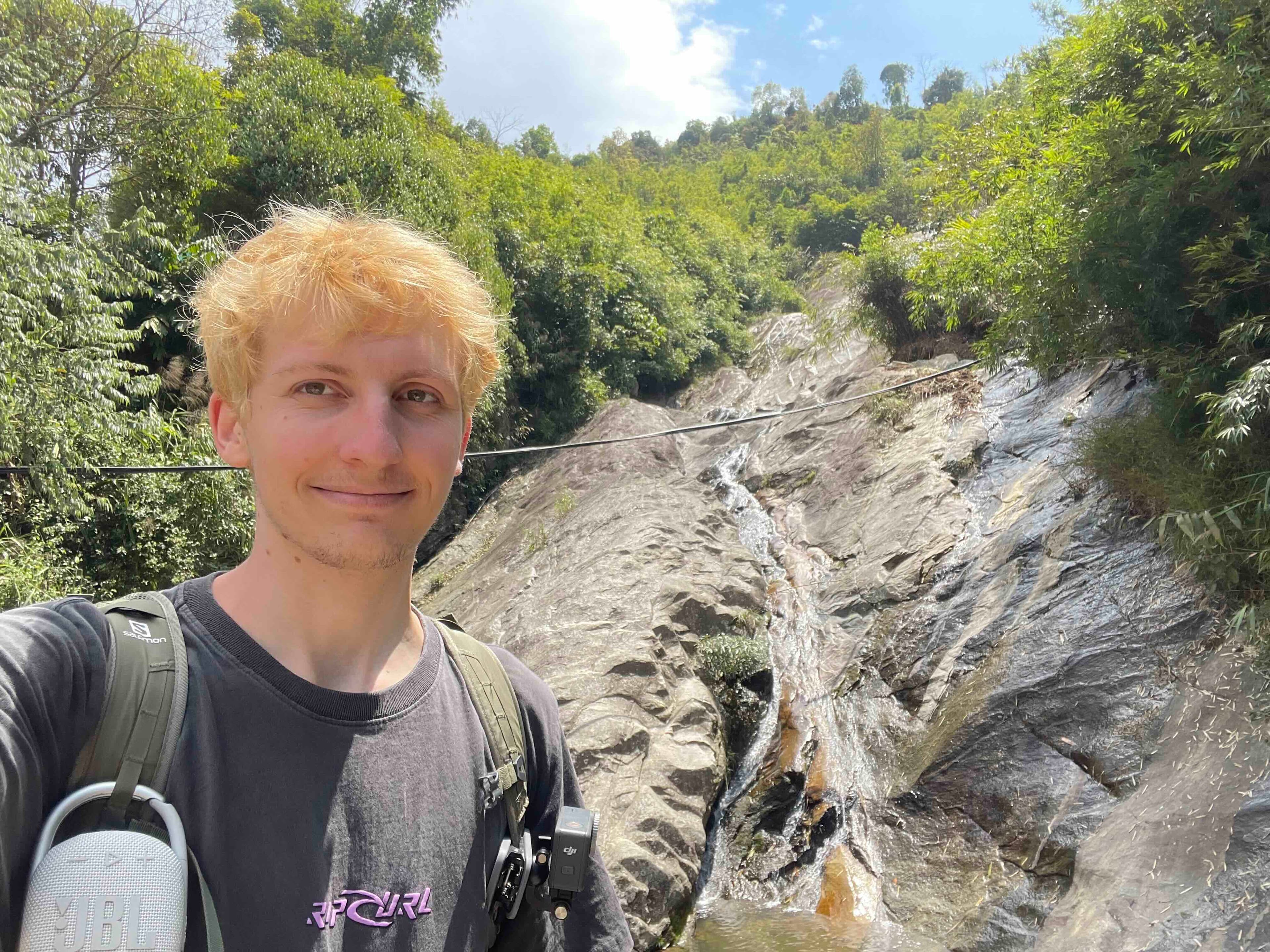 Selfie with cool scenery in Vietnam